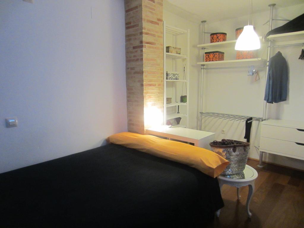 شقة Living Valencia Studio Serranos الغرفة الصورة