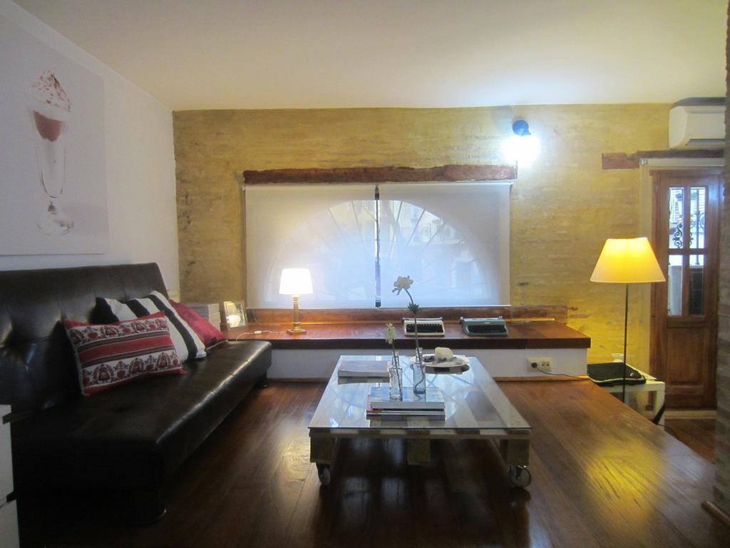 شقة Living Valencia Studio Serranos الغرفة الصورة